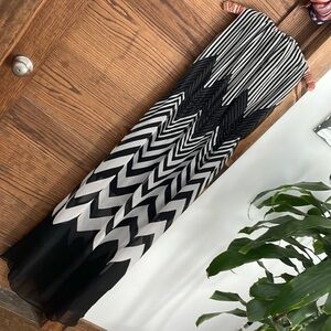 Black and backless dress